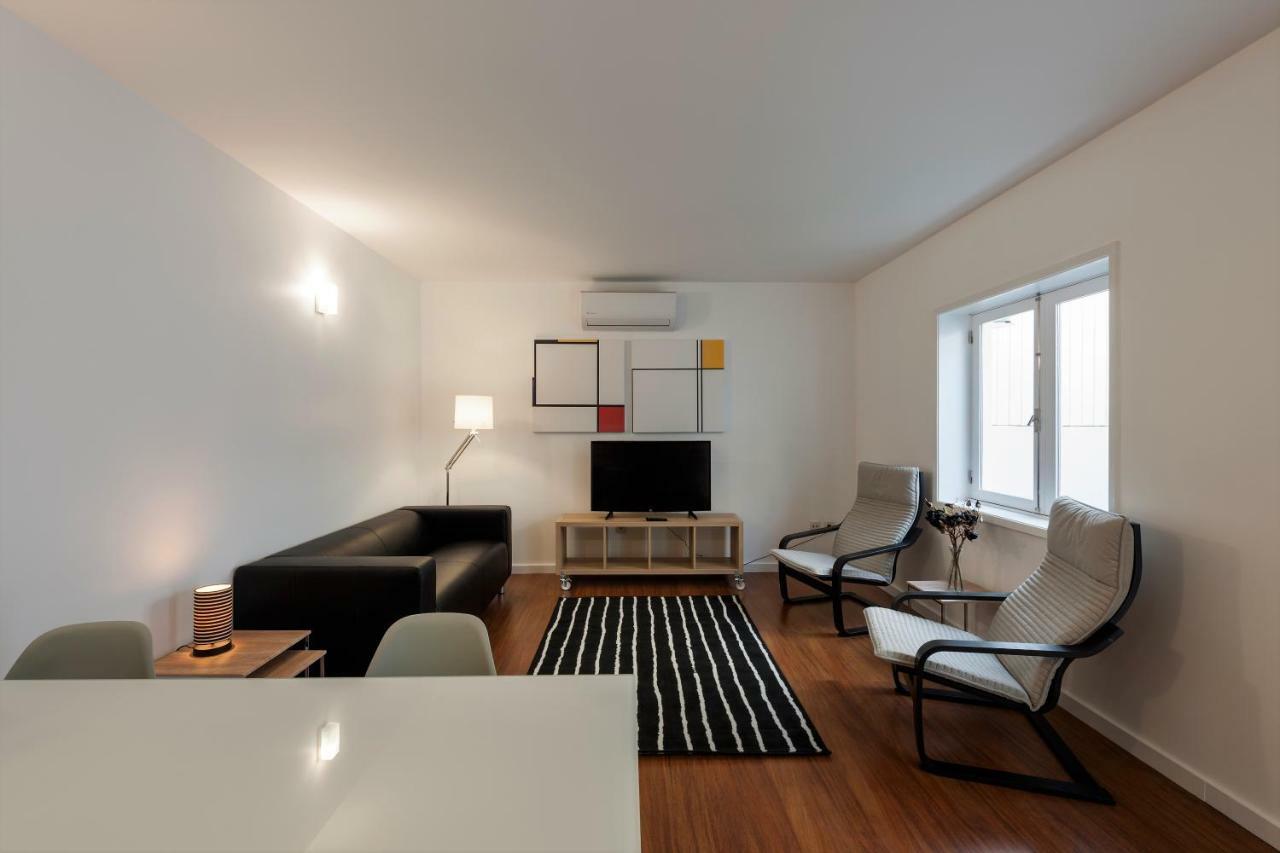 Ateneu Guest house *